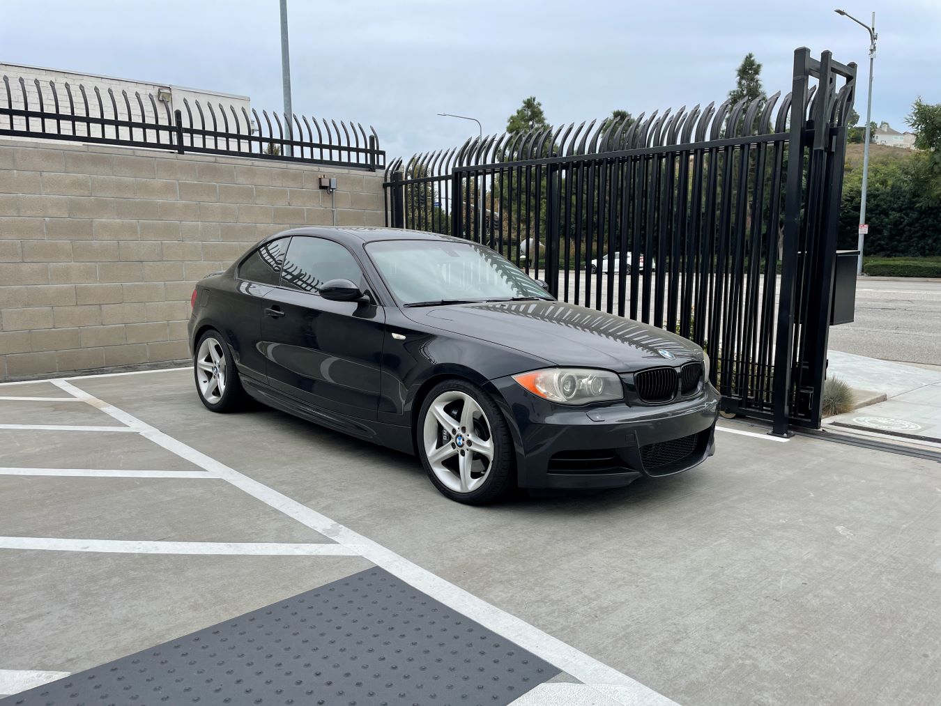 The Smoking Tire 2009 BMW 135i