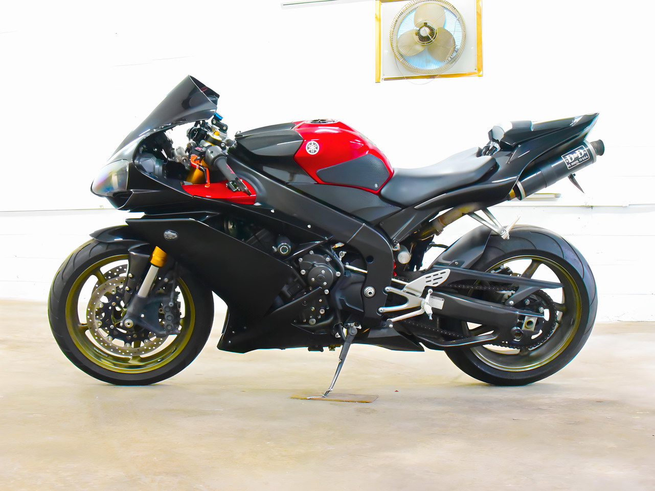 Yamaha R1