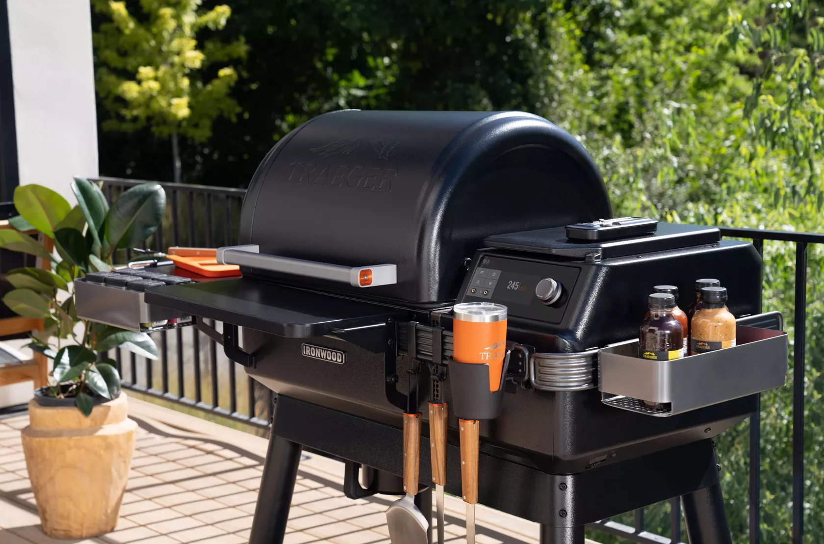 Traeger Ironwood XL